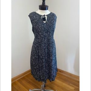 Old Navy XXL black & white paisley dress